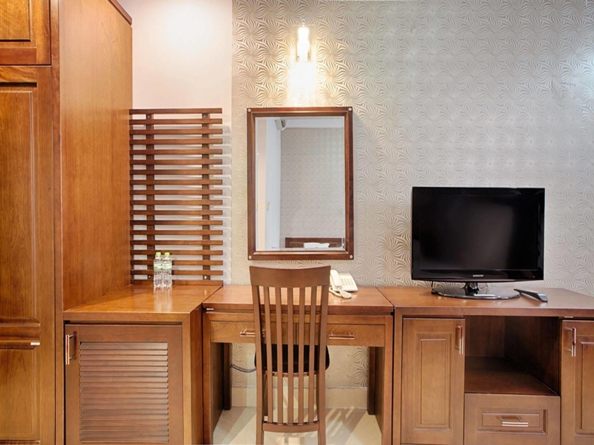 Dana Pearl 2 Hotel ดานัง ภายนอก รูปภาพ