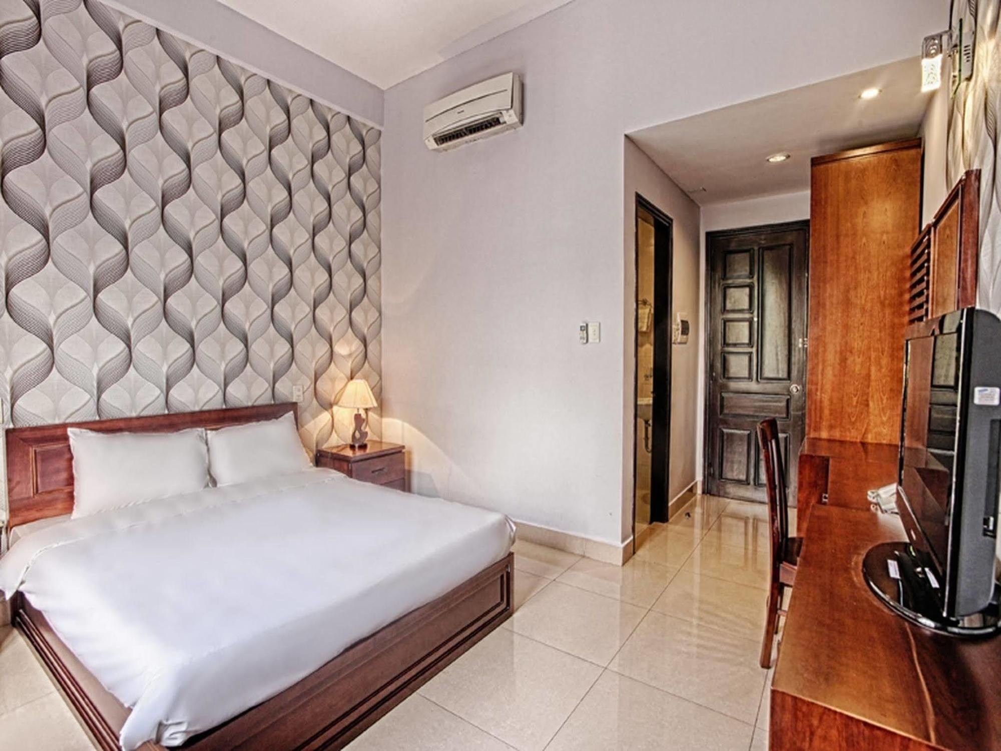Dana Pearl 2 Hotel ดานัง ภายนอก รูปภาพ