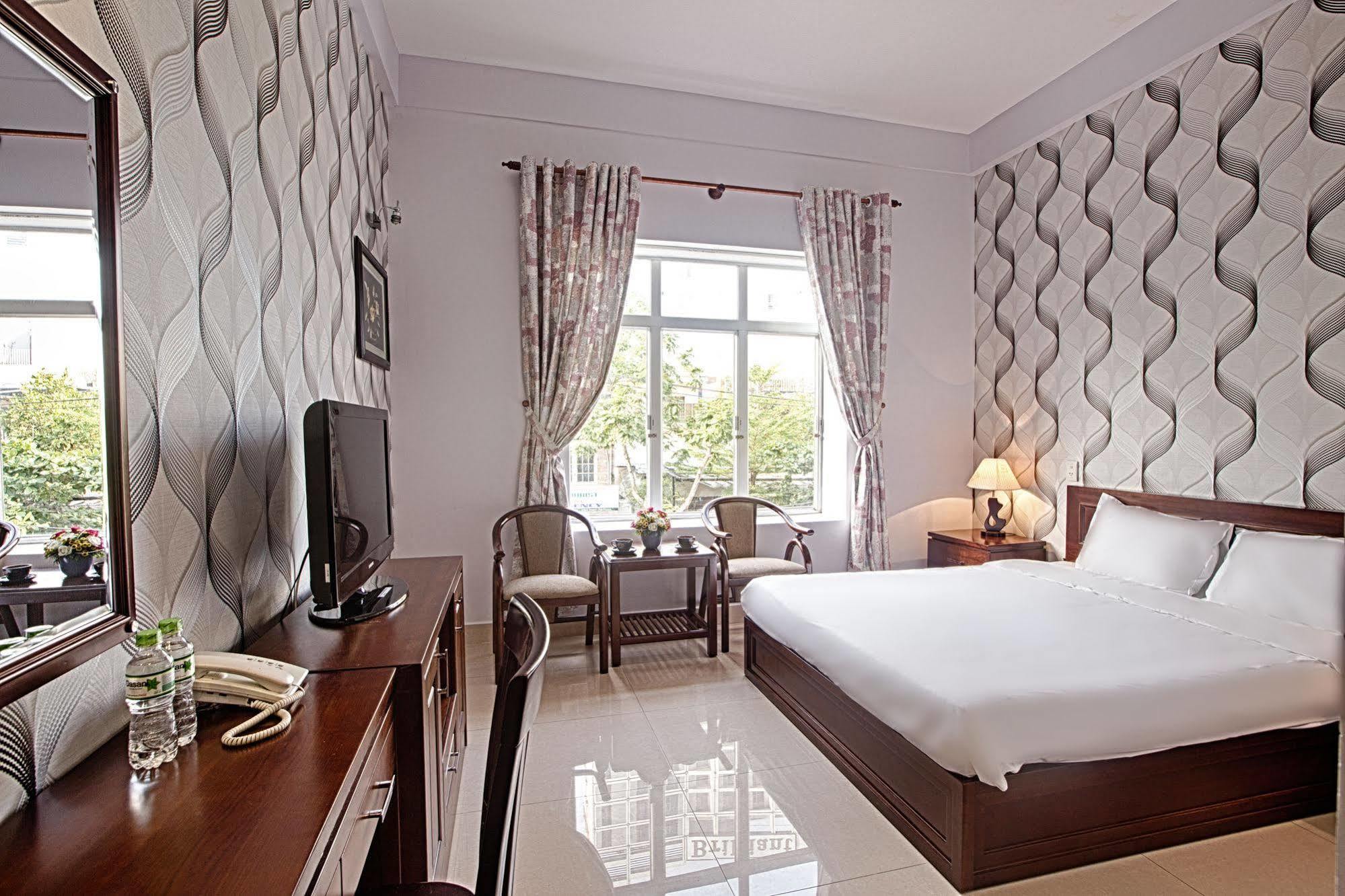 Dana Pearl 2 Hotel ดานัง ภายนอก รูปภาพ