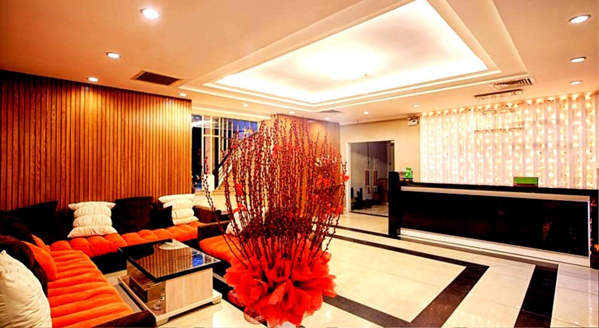 Dana Pearl 2 Hotel ดานัง ภายนอก รูปภาพ